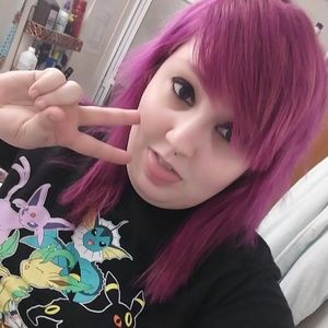 Meet your Posher, Lacey Mariah